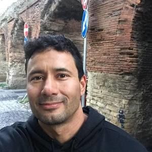 Meet your Posher, Mickey